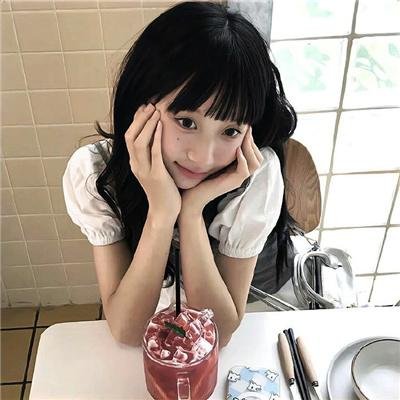 毫不神圣海报